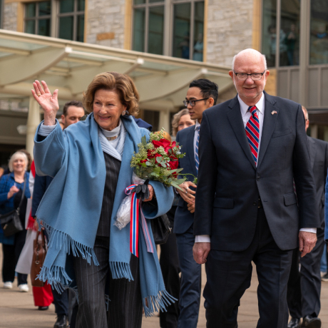 The Queen visits the United States
